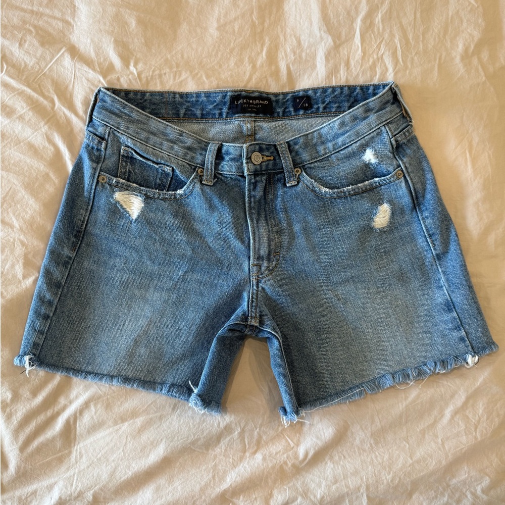 Lucky Brand Women’s Light Blue Distressed Jean Shorts Size 6/28